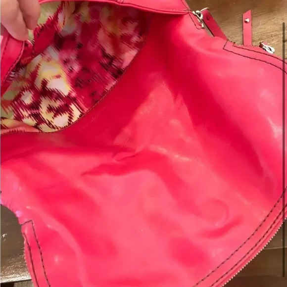 NINE WEST VERY PINK OVERSIZED LEATHER FOLD OVER CLUTCH PERFECT FOR SUMMER - Picture 8 of 13